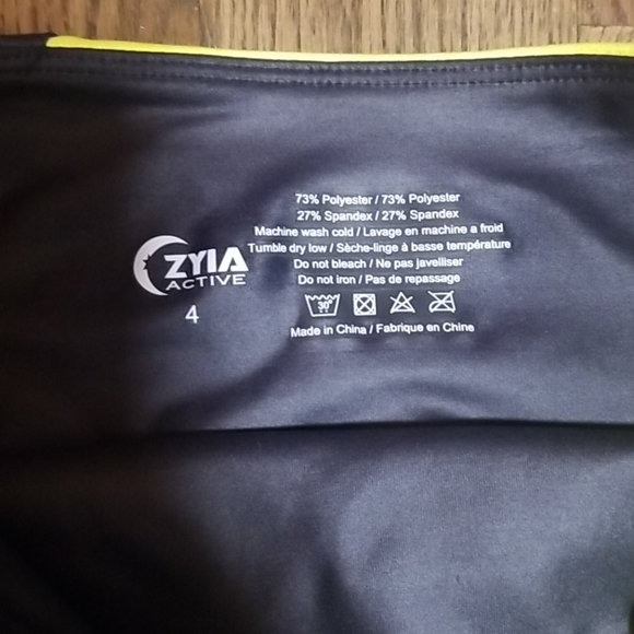 NWT Zyia Yellow Metallic Light n Tight Hi-Rise 7/8 - Picture 3 of 4